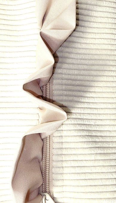 Trousse de toilette en velours côtelé 