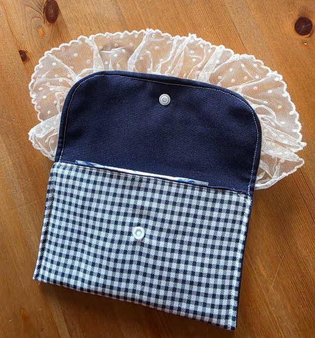 Pochette serviettes et tampons