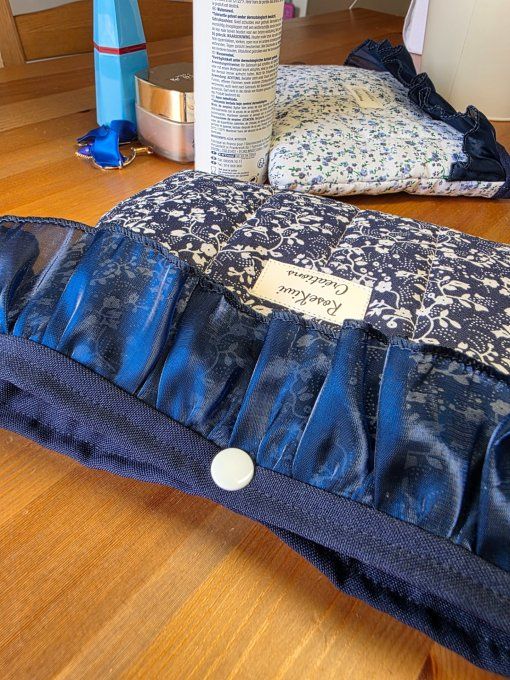 Pochette à livres molletonnée